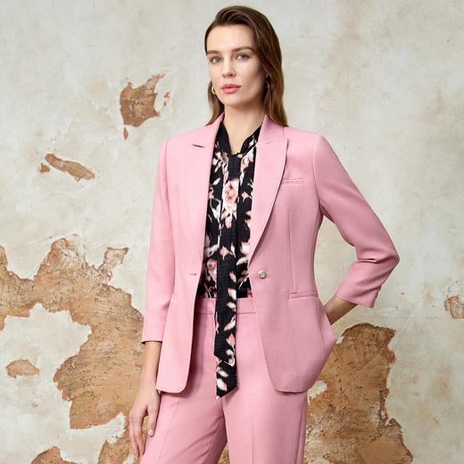 EITIE爱特爱气质干练高级感纯色收腰西装外套女春季新款8103813 商品图3