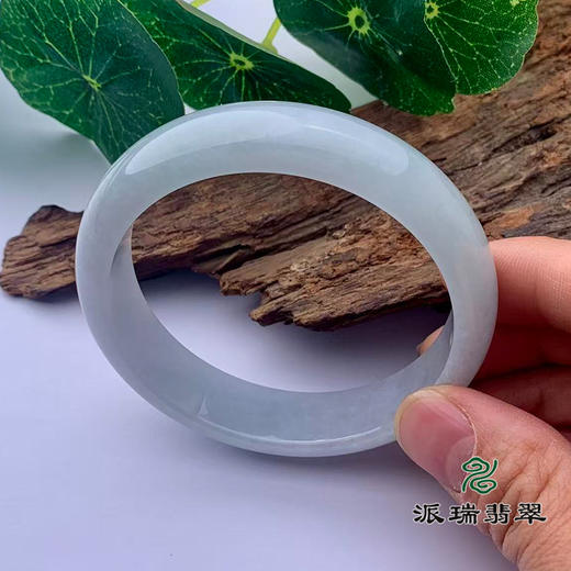 派瑞翡翠 翡翠手镯 糯种 绿色 商品图1