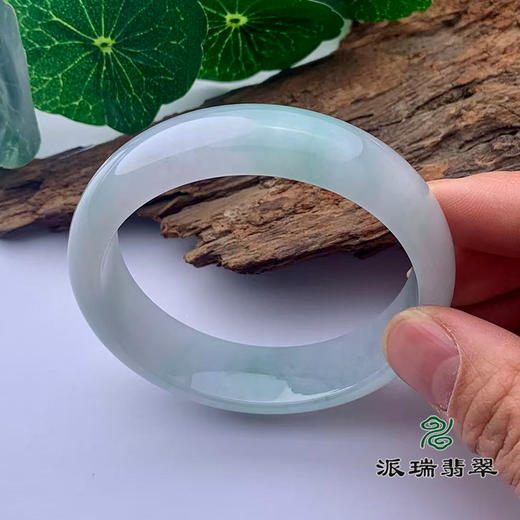 派瑞翡翠 翡翠手镯 糯种 飘花 商品图1