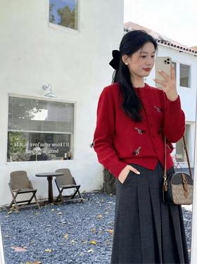 女装25秋冬新品圆领斑马羊毛针织开衫2217-119008