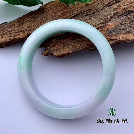 派瑞翡翠 翡翠手镯 糯种 绿色 商品图3