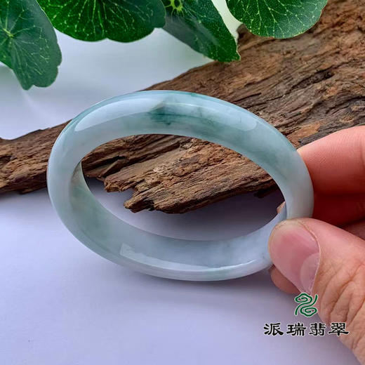 派瑞翡翠 翡翠手镯 糯种 飘花 商品图1