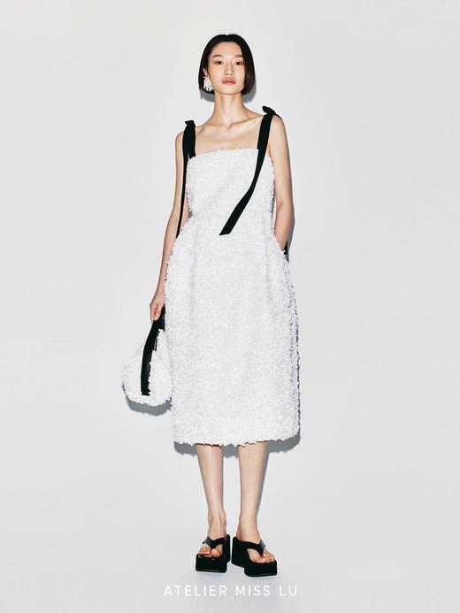 【胡桃夹子】重工立体花瓣肌理饭盒手提包 商品图1