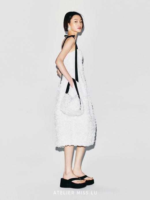 【胡桃夹子】重工立体花瓣肌理饭盒手提包 商品图3