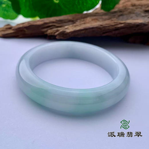 派瑞翡翠 翡翠手镯 糯种 绿色 商品图2
