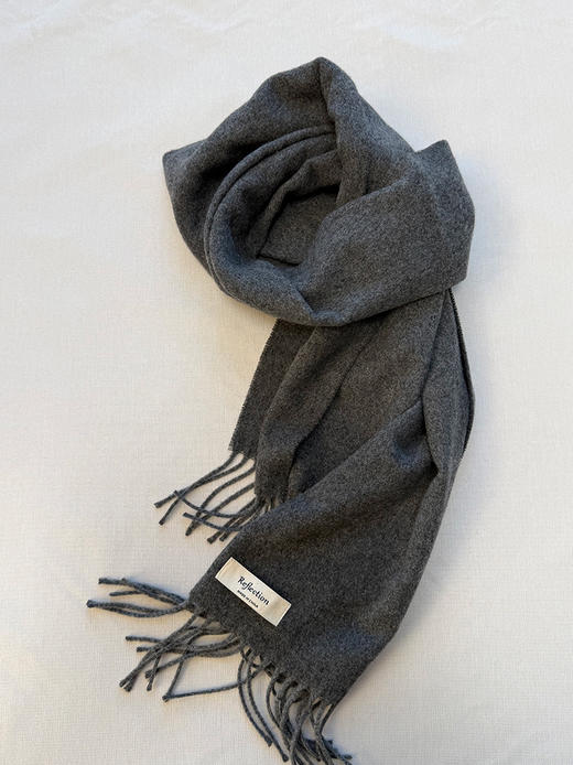 严选 | LP 原版围巾 秋冬穿搭的艺术品 温柔与坚韧的完美结合 商品图0