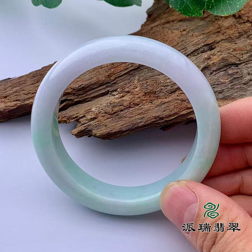 派瑞翡翠 翡翠手镯 糯种 绿色 商品图4