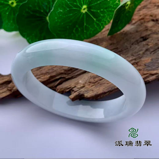 派瑞翡翠 翡翠手镯 糯种 绿色 商品图0