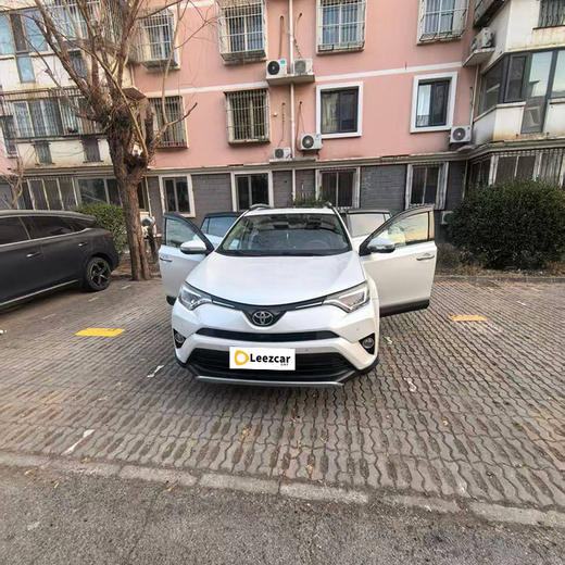 丰田 RAV4荣放 自动四驱精英版【长租-北京】 商品图1