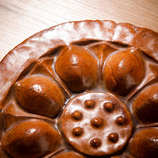 南北朝带釉莲花瓦当制砚 商品图8