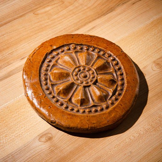 南北朝带釉莲花瓦当制砚 商品图9