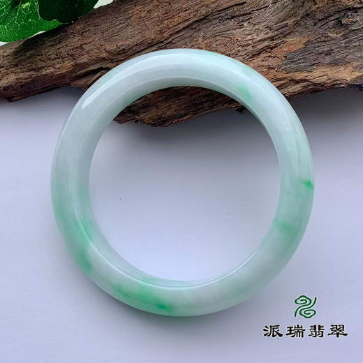 派瑞翡翠 翡翠手镯 糯种 绿色 商品图4