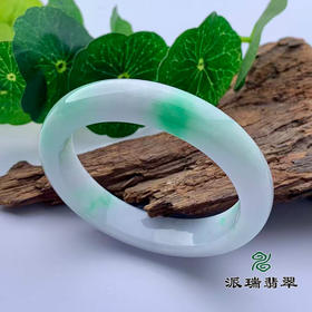 派瑞翡翠 翡翠手镯 糯种 绿色