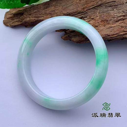 派瑞翡翠 翡翠手镯 糯种 绿色 商品图4