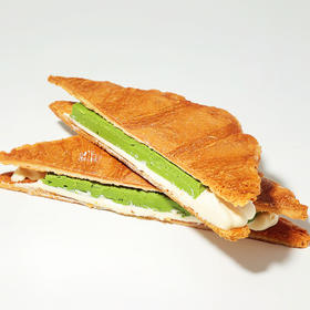 茉莉抹茶压扁可颂