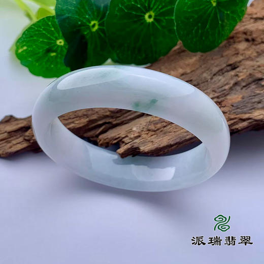 派瑞翡翠 翡翠手镯 糯种 绿色 商品图3