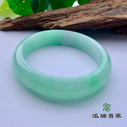派瑞翡翠 翡翠手镯 糯种 绿色 商品图2