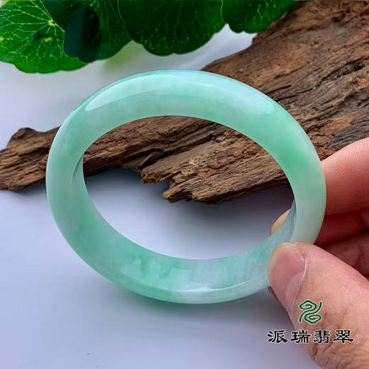 派瑞翡翠 翡翠手镯 糯种 绿色 商品图1