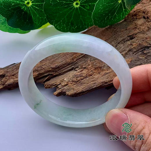 派瑞翡翠 翡翠手镯 糯种 绿色 商品图1