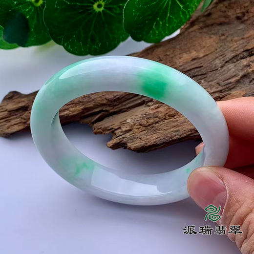 派瑞翡翠 翡翠手镯 糯种 绿色 商品图1