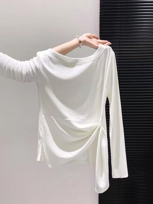 现货清【自营】~王炸爆款 超舒服！！莫代尔棉一字肩不规则设计感开叉上衣02506-喜出 商品图1