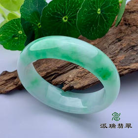 派瑞翡翠 翡翠手镯 糯种 绿色