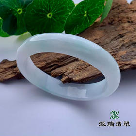 派瑞翡翠 翡翠手镯 糯种 绿色