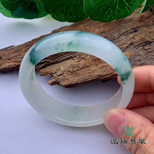 派瑞翡翠 翡翠手镯 糯种 绿色 飘花 商品图3