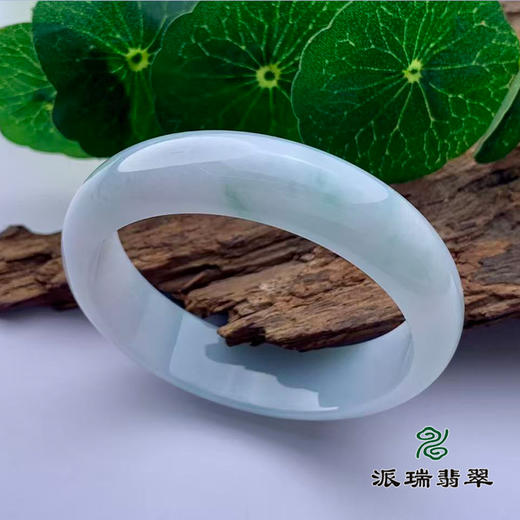 派瑞翡翠 翡翠手镯 糯种 飘花 商品图0
