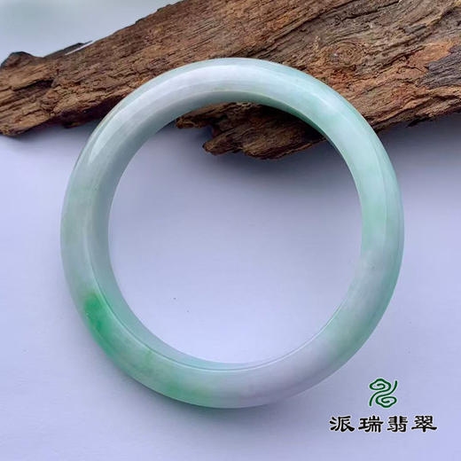 派瑞翡翠 翡翠手镯 糯种 绿色 商品图2