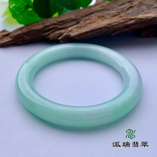 派瑞翡翠 翡翠手镯 糯种 绿色 商品图3