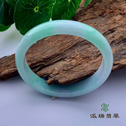 派瑞翡翠 翡翠手镯 糯种 绿色 商品图0