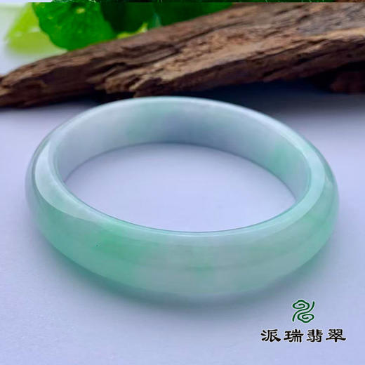 派瑞翡翠 翡翠手镯 糯种 绿色 商品图2