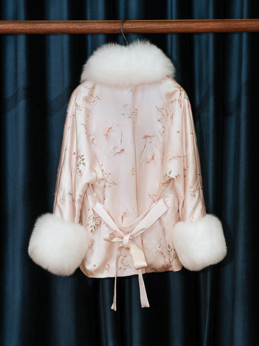 盛唐牡丹盛奢系列 | 粉凤仙手推绣真丝皮草棉外套 商品图5