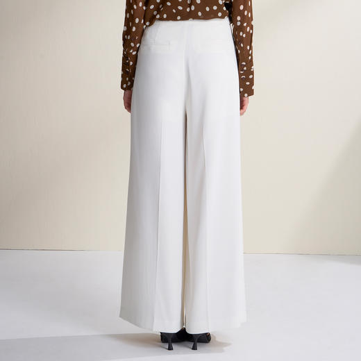 EITIE爱特爱高腰显瘦通勤大气垂坠阔腿裤裙白色休闲裤2026春新款A2605115 商品图5