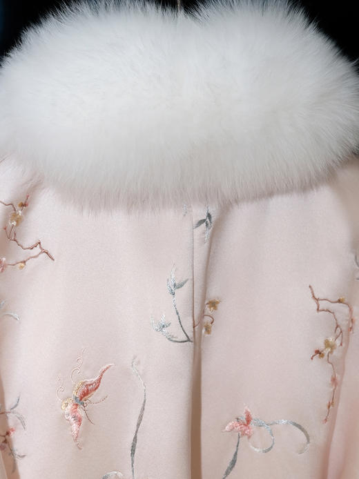 盛唐牡丹盛奢系列 | 粉凤仙手推绣真丝皮草棉外套 商品图4