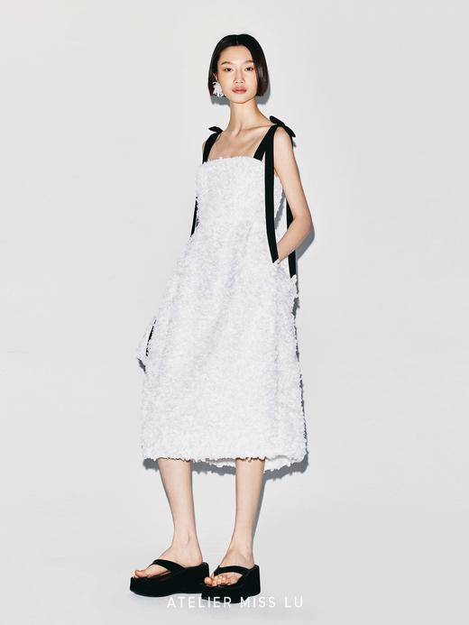 【蓬蓬罗曼史】重工立体花瓣肌理廓形飘带连衣裙 商品图3