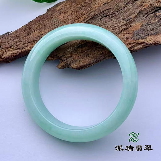 派瑞翡翠 翡翠手镯 糯种 绿色 商品图3