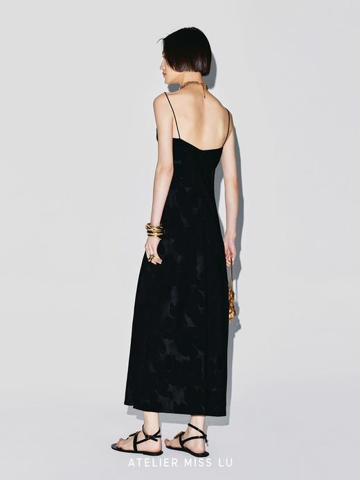 【永夜星缎】肌理醋酸露背吊带连衣裙 商品图4