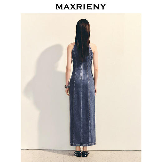 玛克门店发货：MAXRIENY复古挂脖牛仔连衣裙(货号:MC86DR074) 商品图3