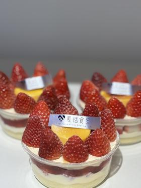 水果蛋糕碗