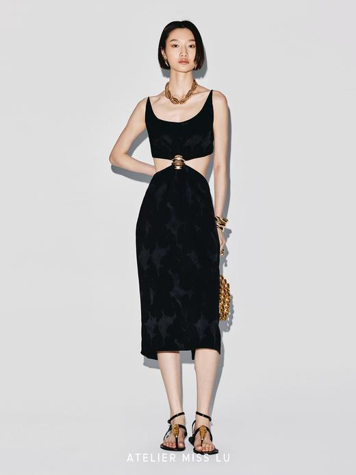 【夏日光隙】贝壳样式金属装饰露腰肌理醋酸连衣裙 商品图3