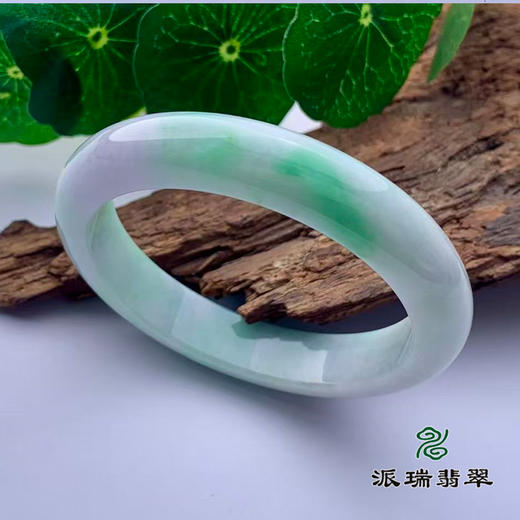派瑞翡翠 翡翠手镯 糯种 绿色 商品图0