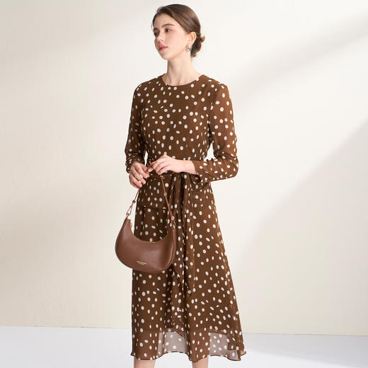 EITIE爱特爱复古棕色波点收腰显瘦气质圆领连衣裙2026春季新款A2607119 商品图1