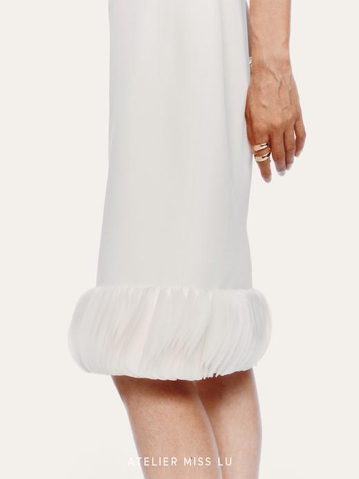 【蜜桃白瓷】层叠半圆薄纱拼接蜜桃廓形吊带连衣裙 商品图4