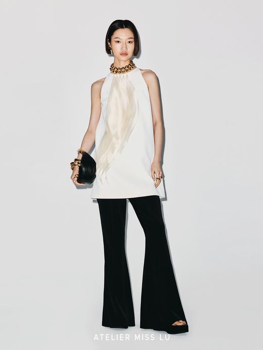 【天使之翼】圆弧薄纱层叠拼接设计微A字连衣裙 商品图4