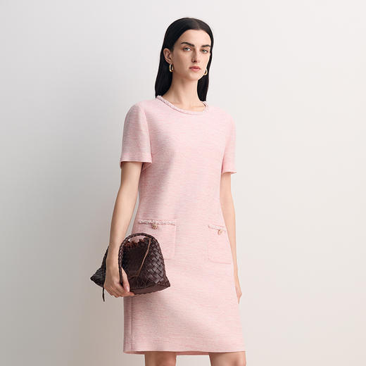 EITIE爱特爱温柔圆领直筒小香风钉珠连衣裙2026春季新款8577214 商品图2