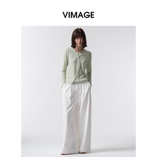 VIMAGE纬漫纪休闲不规则斜门襟显瘦薄荷绿针织上衣2026春季新款V2513207 商品图0