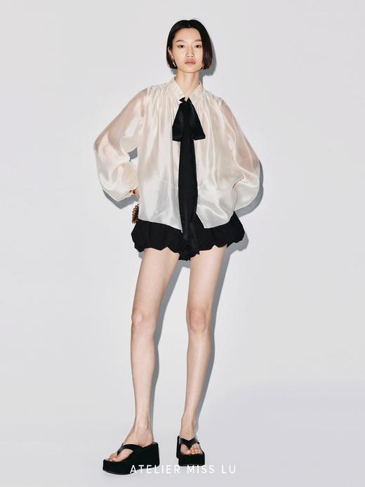 【黑巧绵云】压褶设计蓬松花苞短裤 商品图1