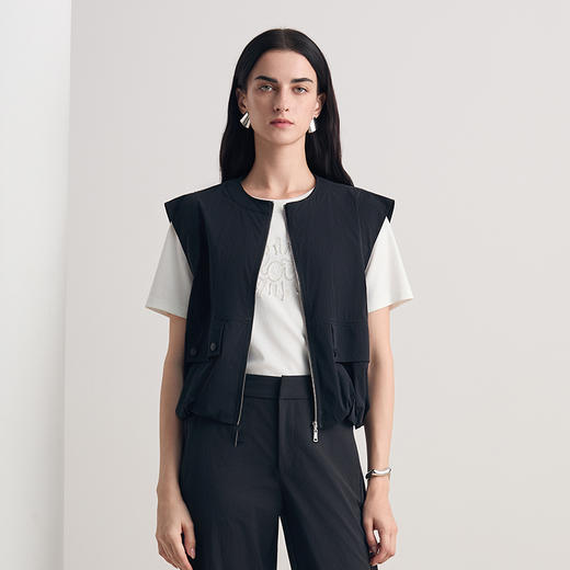 EITIE爱特爱休闲通勤显瘦短袖外套2026春新款8503213 商品图4